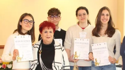 Gara internazionale di greco antico, al primo posto uno studente del liceo classico di Nola