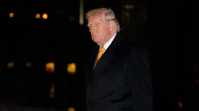 Groenlandia, l’Unione europea risponde a Trump: “L’Artico non si tocca”. Ma il presidente americano insiste