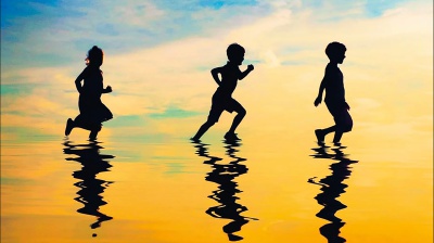 I libri da leggere della settimana, tra “Domanda numero 7”, “Skippy muore”, “Vita tra i selvaggi” e “Le stelle brillano più forte”