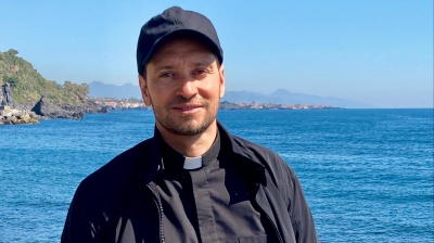 I viaggi del cuore: torna l'appuntamento in tv con Don Davide Banzato. Ecco quando