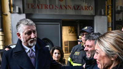 Il ministro della Cultura Giuli annuncia l'acquisto del Sannazaro. 'Rinascerà come una fenice' 