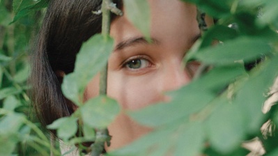 Ilaria nella giungla, la grande sfida di sopravvivenza del diventare adulti: Ilaria Camilletti ci porta dietro le quinte del suo libro