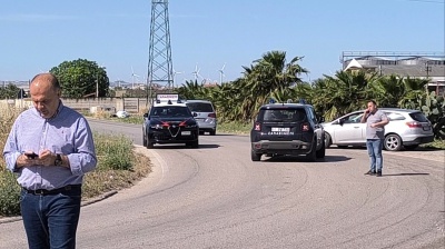 Inseguimento e schianto nella notte nel foggiano: muore 16enne, quattro ragazzi feriti nell’auto