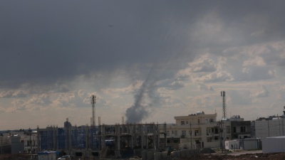 Israele e Usa attaccano l’Iran: missili e raid colpiscono obiettivi militari e civili