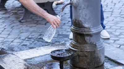 Italia nella morsa del caldo: domani allerta rossa in 13 città e temperature record attese nel weekend