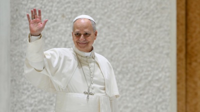 La nuova casa di Papa Leone XIV: una mansarda senza sfarzo di colore bianco