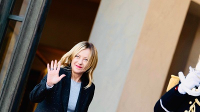 Lavoro, il tasso di disoccupazione mai così basso: al 5,7 per cento a novembre. La premier Meloni esulta