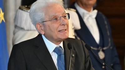 Carceri, tra sovraffollamento "insostenibile", carenza di organico e suicidi. Le parole del Presidente Mattarella