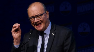 Maturità: un’altra studentessa boicotta l'orale. Valditara minaccia bocciature
