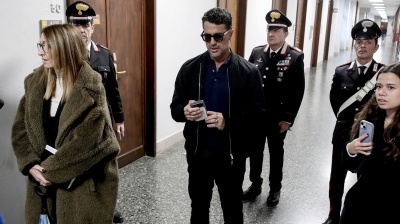 Mediaset:denunciato Fabrizio Corona per diffamazione e minacce nei confronti dell'azienda e di suoi conduttori