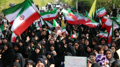 Medio Oriente, 17 vittime per un attacco israeliano in Libano, Teheran minaccia di lasciare i colloqui. Chiuso lo stretto di Hormuz 