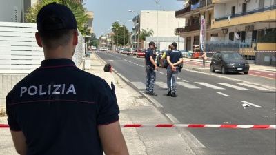 Napoli, donna violentata in pieno centro storico. Aggressore fermato da un gruppo di passanti 