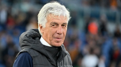 Napoli e Roma al comando della serie A. Ora il campionato lascia spazio alla Nazionale