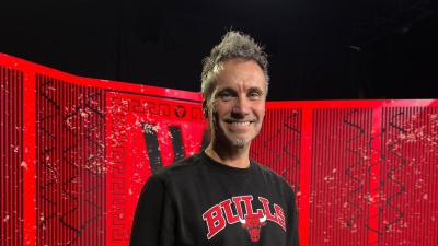 Nek a RTL 102.5: “Il palco, per me, è casa e cerco di portare casa anche all’estero. In questo tour ci sarà un po’ tutta la mia musica degli ultimi 30 anni”