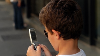 Ocse, 17% bimbi in ansia senza smartphone o tablet 