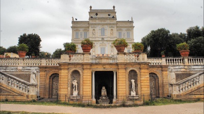 Orrore a Roma: i cadaveri di una neonata e di una donna rinvenuti a Villa Pamphili 