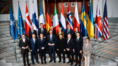 Passi avanti a Berlino verso un accordo sull'Ucraina. Trump: "Mai così vicini alla fine della guerra"