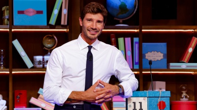 Rai: "Affari tuoi durerà di meno per non far slittare la prima serata, lo facciamo per rispetto dei telespettatori"