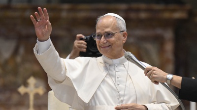 Roma invasa da 120mila giovani per il Giubileo, Papa Leone XIV invoca pace e speranza