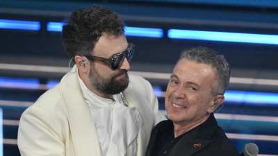 Sanremo 2026, Dargen D’Amico racconta a RTL 102.5 la serata cover con Pupo e Fabrizio Bosso