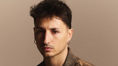 Sanremo 2026, nayt racconta a RTL 102.5 le emozioni prima del debutto al Festival con il brano “Prima che”