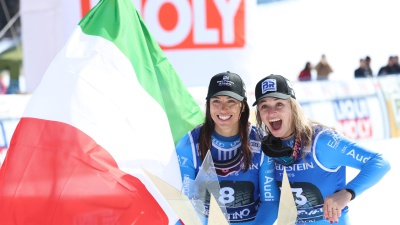 Sci, Curtoni trionfa in superG in Val di Fassa: terza vittoria azzurra e podio anche per Zenere