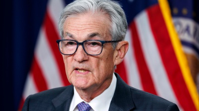 Scontro Trump-Powell: indagine penale sulla Fed scuote mercati e mette a rischio l’indipendenza monetaria Usa