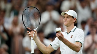 Sinner supera l'ostacolo Mochizuki e va ai quarti a Wimbledon  