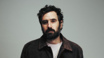 Tommaso Paradiso racconta a RTL 102.5 l’esordio a Sanremo con “I romantici’