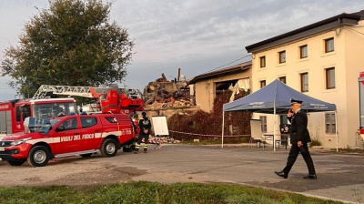 Tre carabinieri morti nell'esplosione di un casolare, gli occupanti si erano barricati e lo avevano saturato di gas