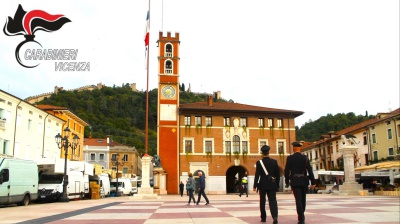 Violenza sulle donne, due episodi a Torino e Marostica, salvate da coraggio e interventi rapidi