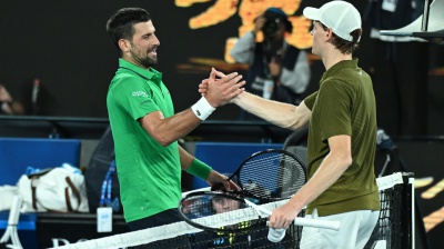 Wimbledon: il 'gigante' Djokovic sulla strada di Sinner per un'altra finale 