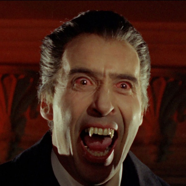  Christopher Lee, è morto l'indimenticabile Dracula