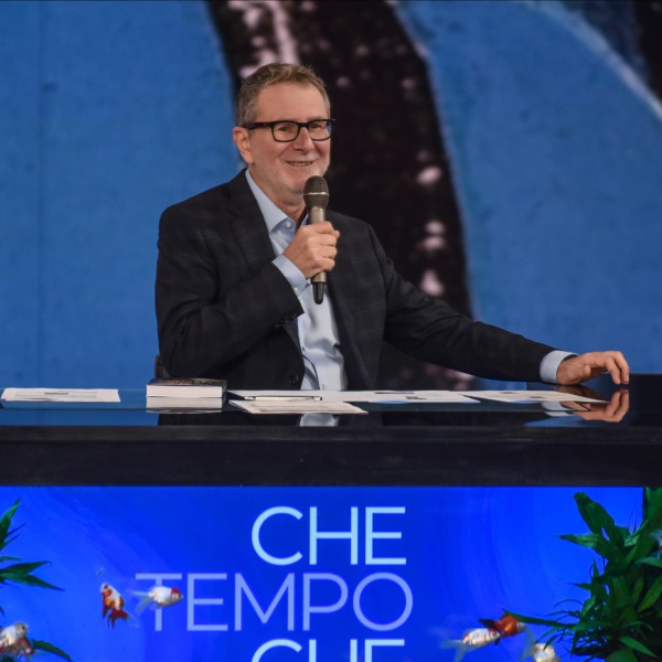 "Aggiungi un posto al tavolo": Fabio Fazio raddoppia di mercoledì in prima serata