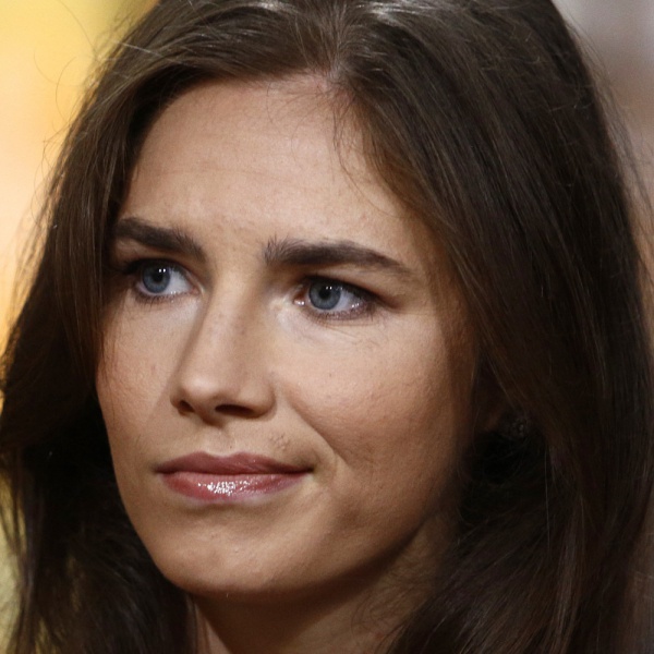 Amanda Knox annuncia il matrimonio tramite i social