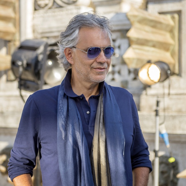 Andrea Bocelli, potente Radamès in "Aida"