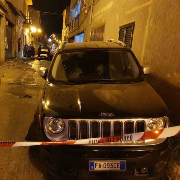 Auto travolge due bambini, un morto ed uno gravissimo