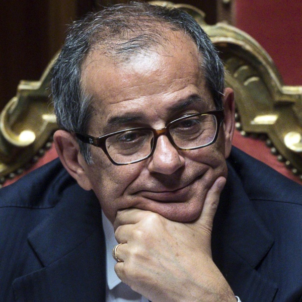 Bankitalia, Tria difende l'indipendenza dell'istituto