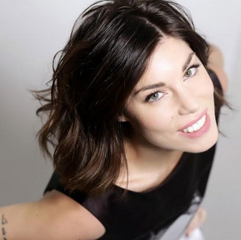 Bianca Atzei rassicura i suoi fans a Rtl: "Sto benissimo, ora penso a tour e nuovo pezzo"