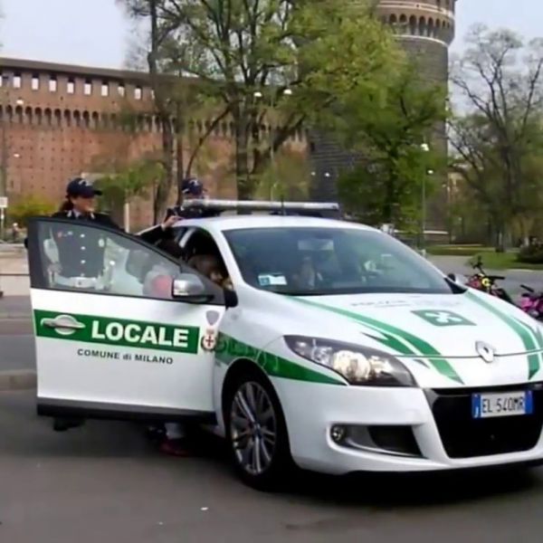 Botte a figlia disabile, i genitori, avveleniamo la scimmia