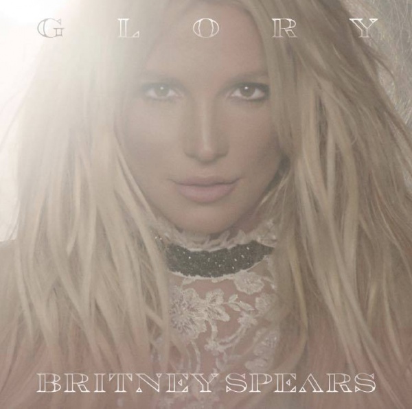 Britney Spears: "Il mio cd Glory uscirà il 26 agosto"