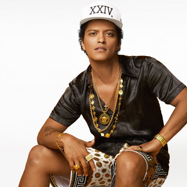 Bruno Mars a RTL 102.5: "Con 24K Magic vi innamorerete"