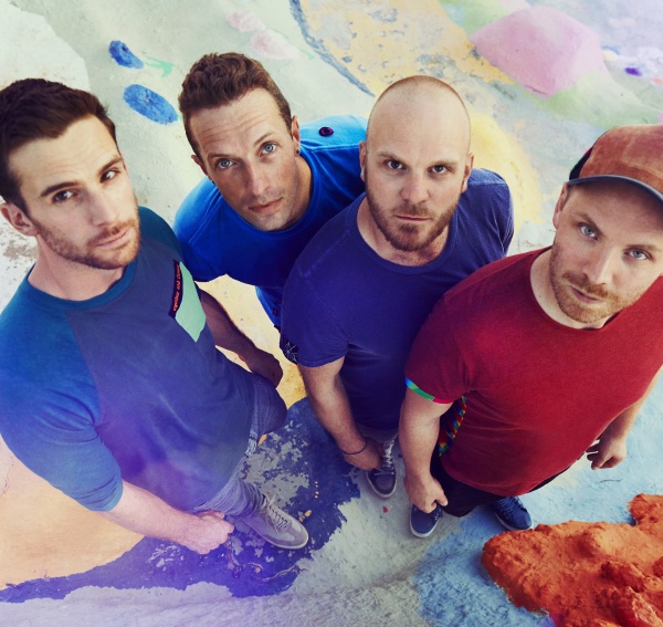 Coldplay: ecco il lyric video di "Miracles (Someone Special)"