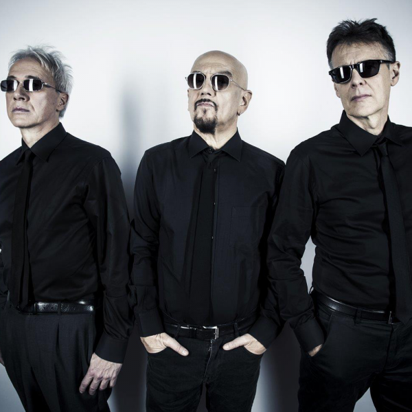 Decibel ripartono da "My My Generation"