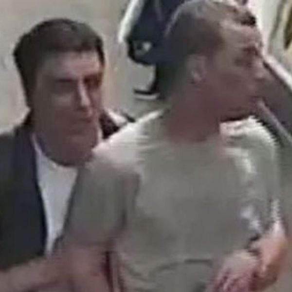 Diffondono gas su metro a Londra, caccia a due uomini