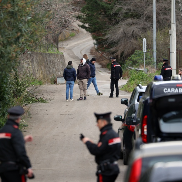 Donna Scomparsa Trovata Morta Ad Ischia Dall'inviato Di 'Chi L'ha Visto ...