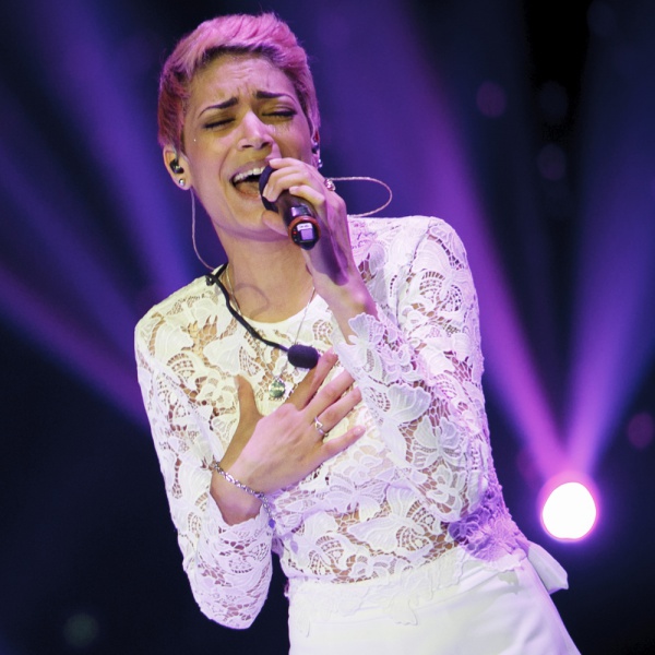 Elodie: "Essere me stessa e tanto lavoro, i consigli di Emma"