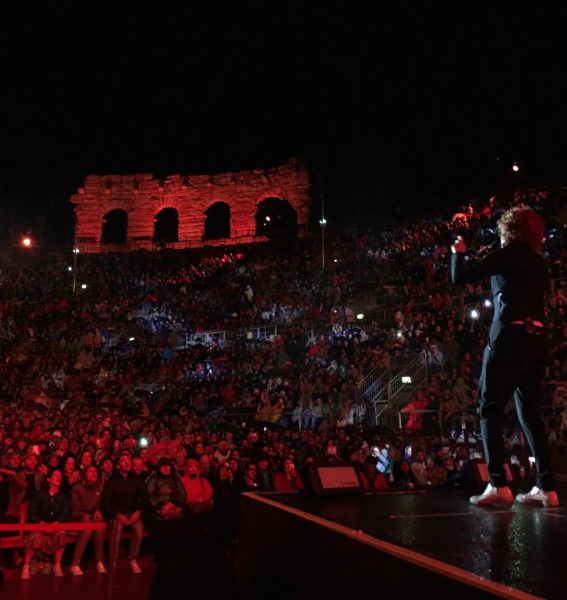 Fiorella Mannoia festeggia la sua tv all'Arena di Verona