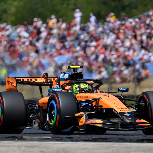 Formula 1, Norris conquista la pole in Ungheria: beffa Ferrari per 12 millesimi