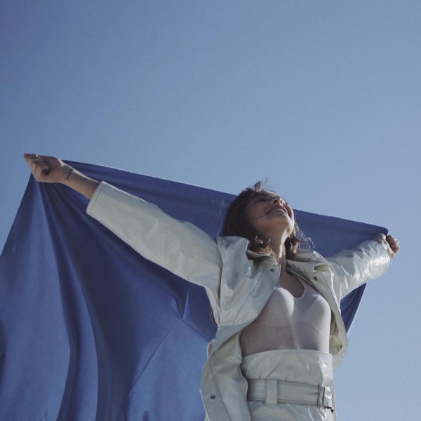 Francesca Michielin, ecco il video di "Io non abito al mare"
